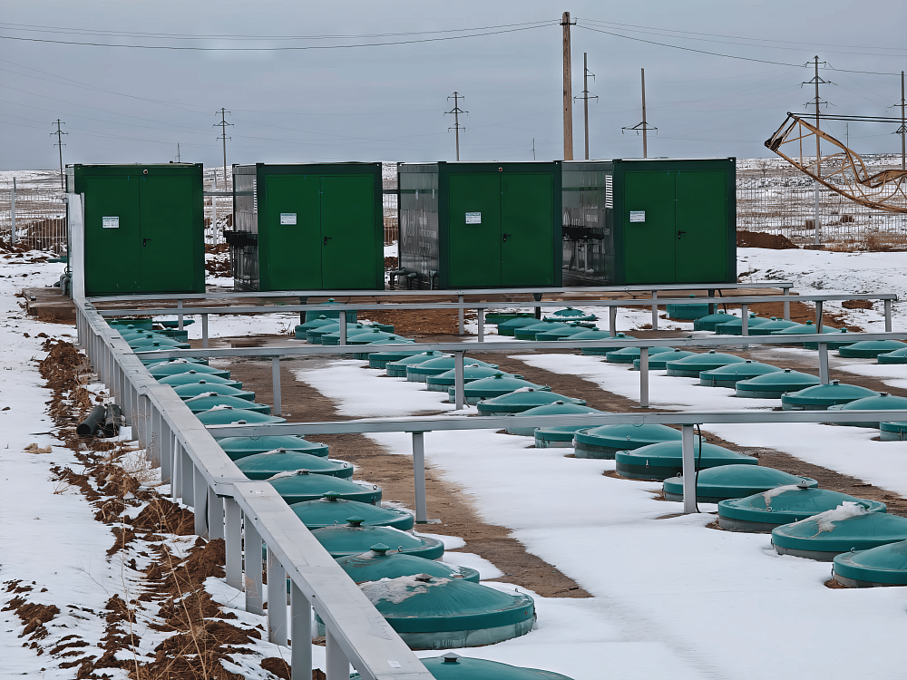 Хозяйственно-бытовой сток —  1 600 м³ в сутки — поселок Акжал и завод NOVA Цинк